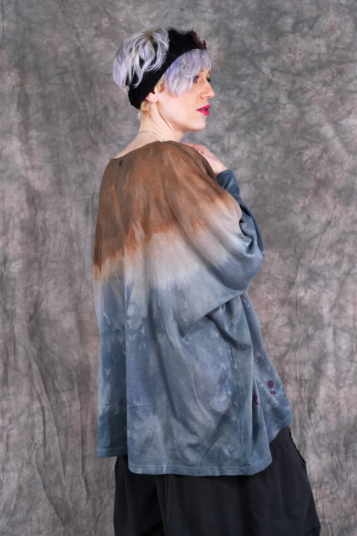 2339HD Taos Mountain Tunic Travel to the Northern Islands