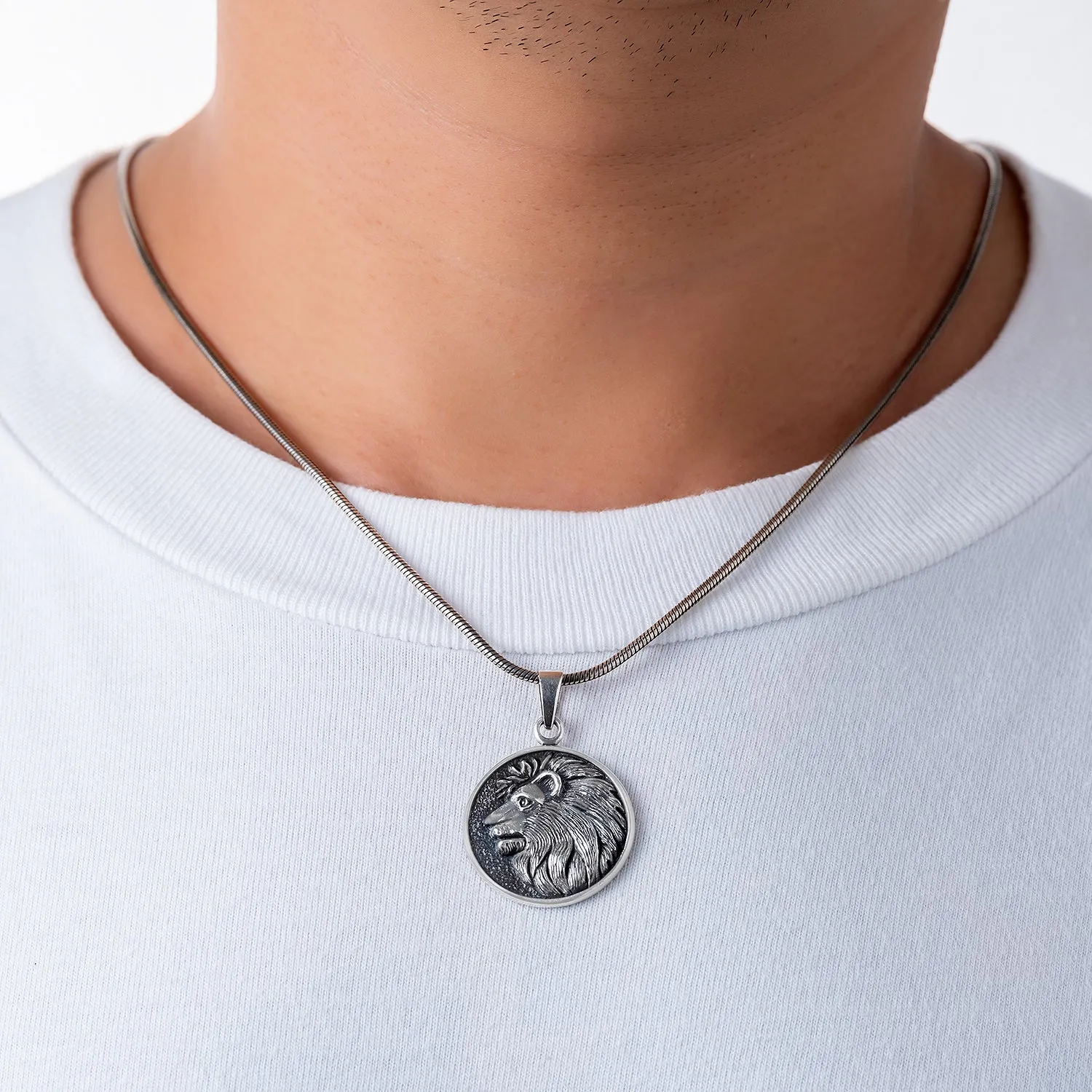925 Sterling Silver Rastafarian Lion Pendant