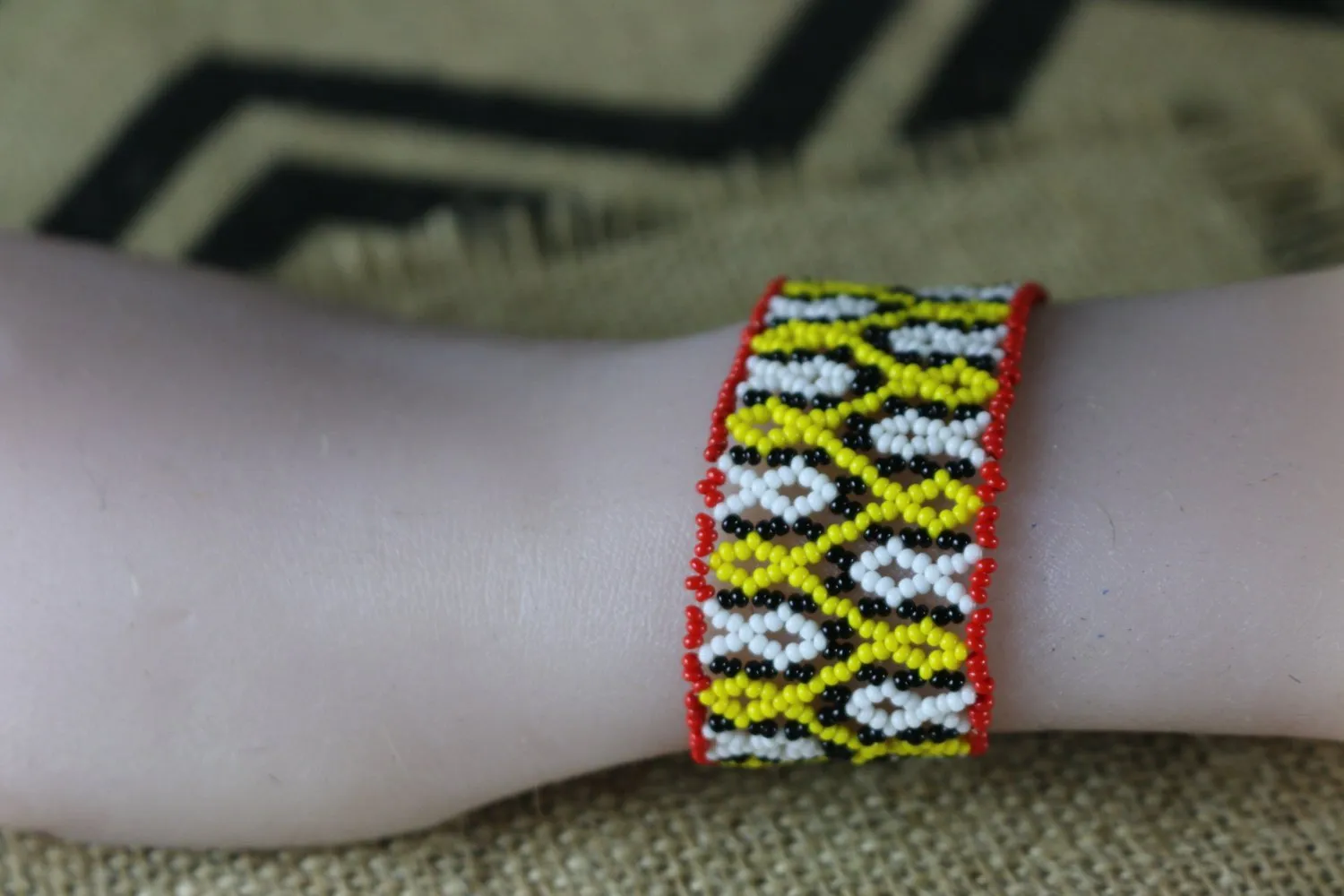 Art# K281  3  inch. Original Kayapo Traditional Peyote stitch Beaded Bracelet from Brazil.