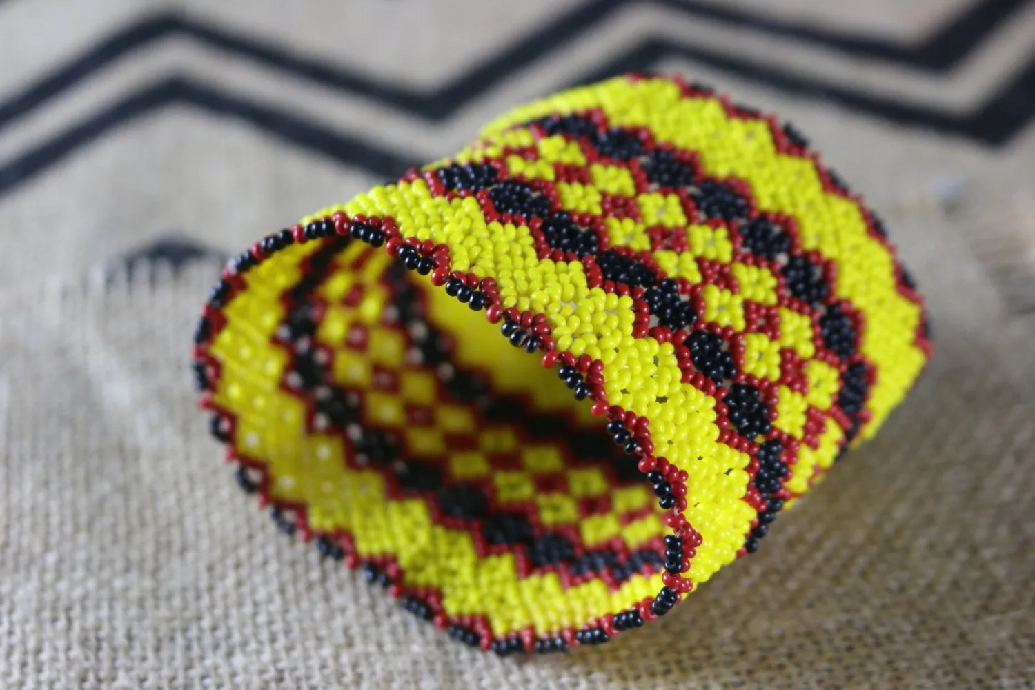 Art# K301  4   inch. Original Kayapo Traditional Peyote stitch Beaded Bracelet from Brazil.
