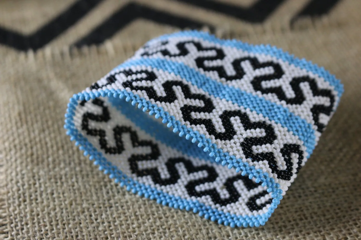 Art# K384  3.5  inch. Original Kayapo Traditional Peyote stitch Beaded Bracelet from Brazil