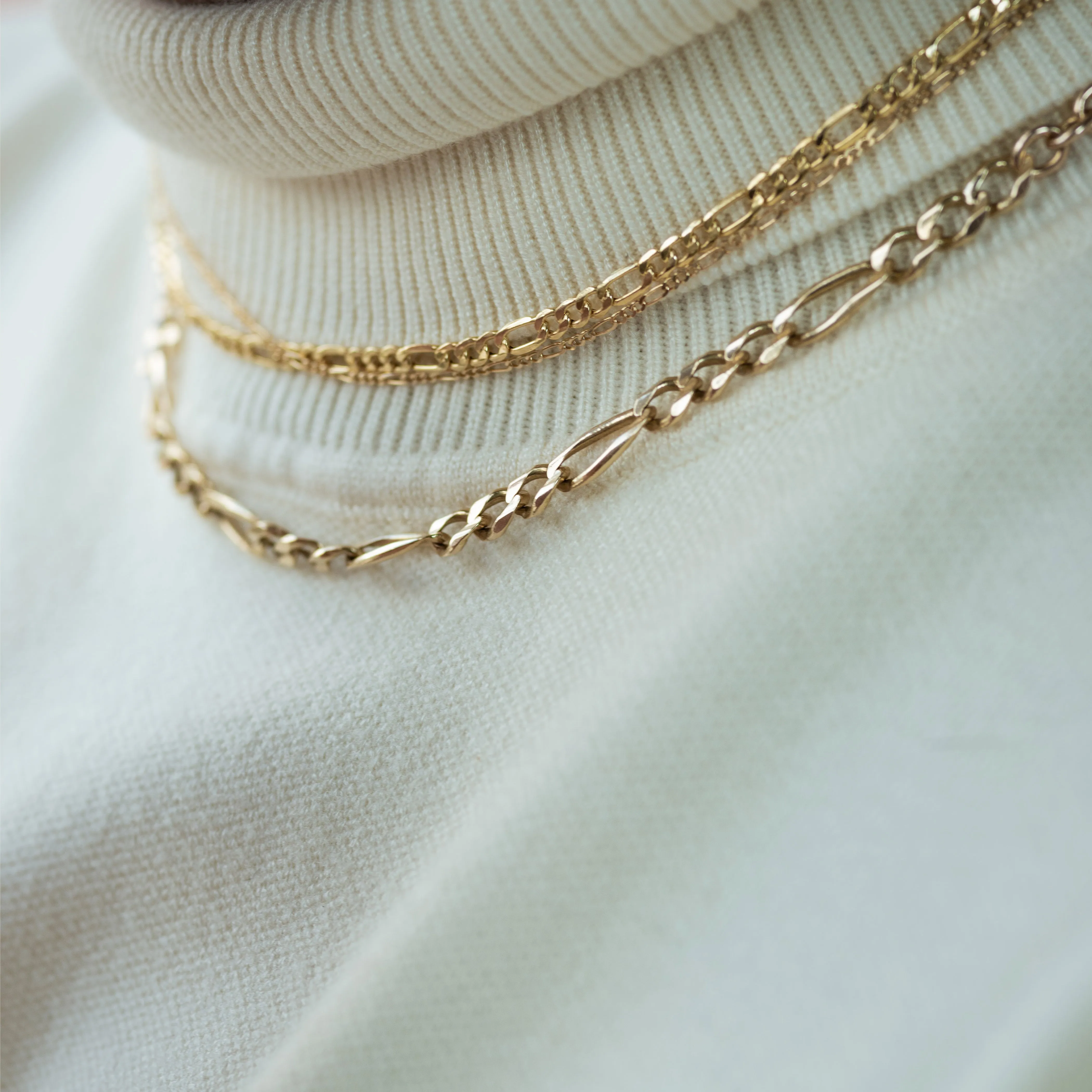 Ascending Figaro Chains Set