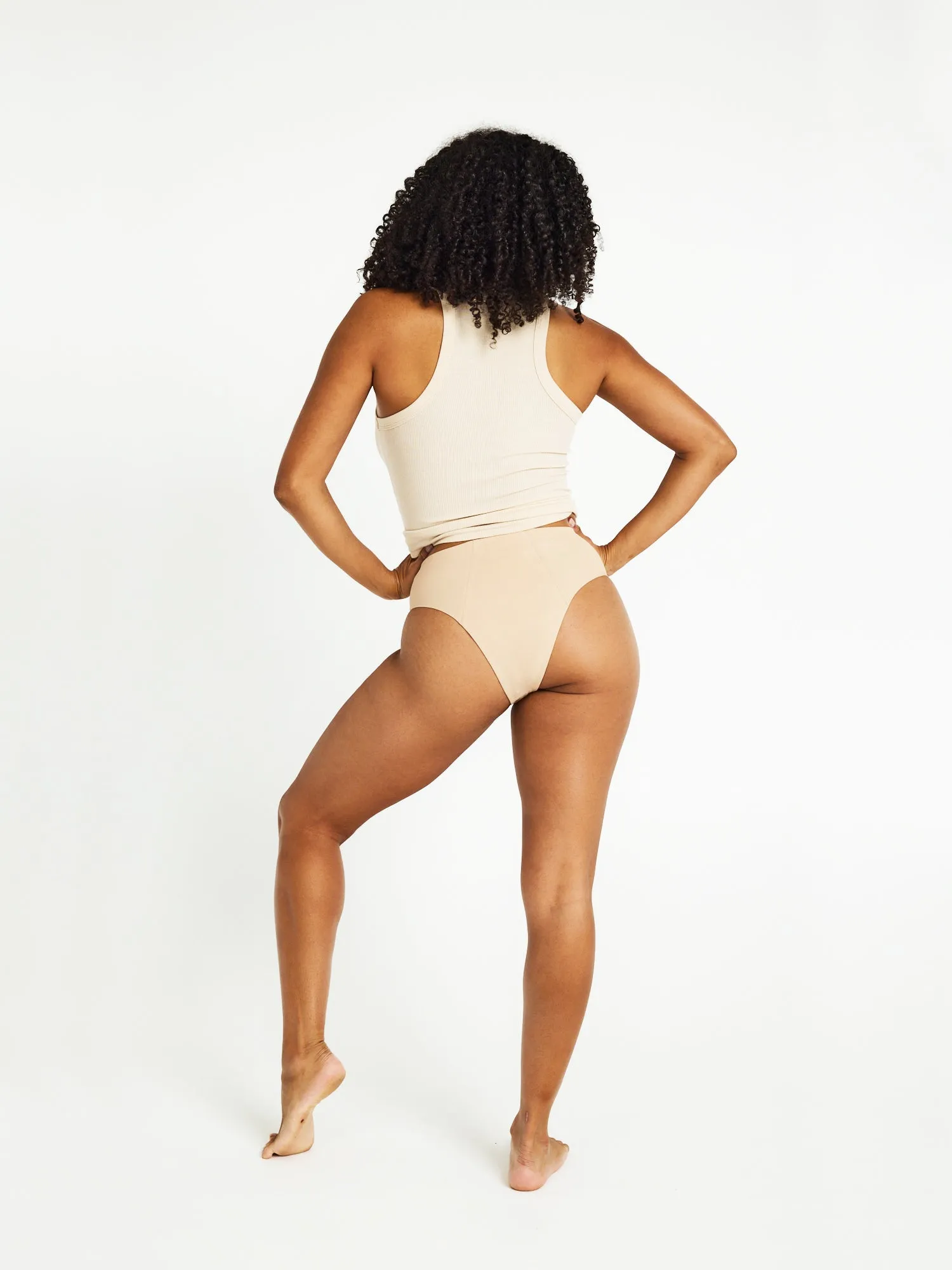 Au Naturel Seamfree Hi Waist Cheeky Super-Overnight Porcelain