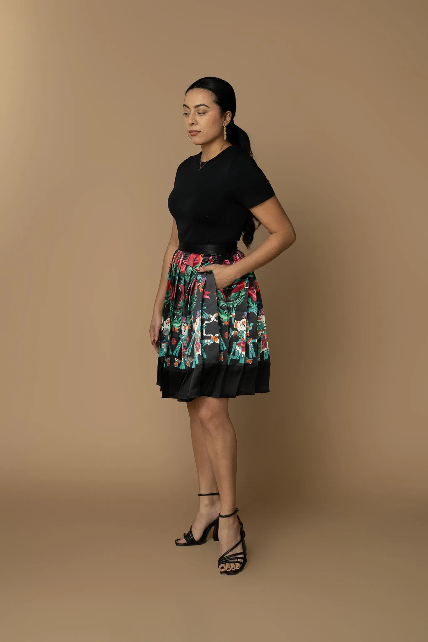 Black Amate Pleated Skirt