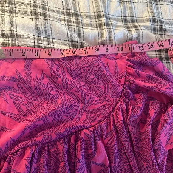 Diane von Furstenberg Pink Paloma Wrap Effect Ruffled Printed Mesh Mini Skirt XS