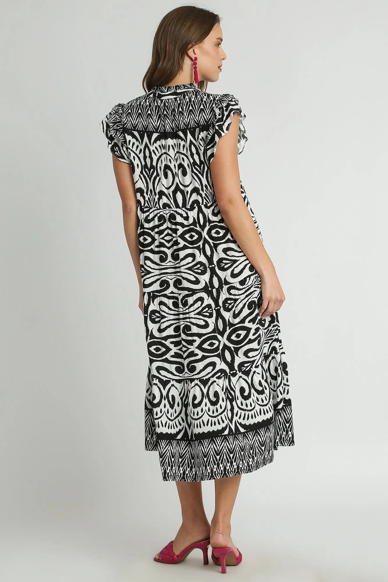 Feel The Energy Black Two Tone Border Midi Dress