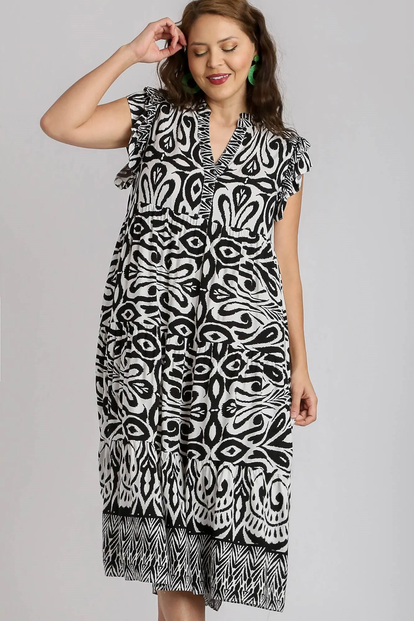 Feel The Energy Black Two Tone Border Midi Dress