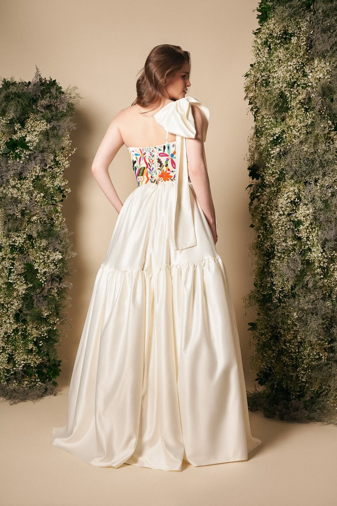 Flor de Doria Dress