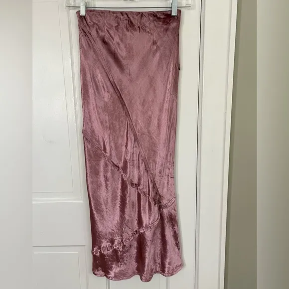 Free People Solid Serious Swagger Pink Velvet Midi Skirt S Holiday Raw Edges
