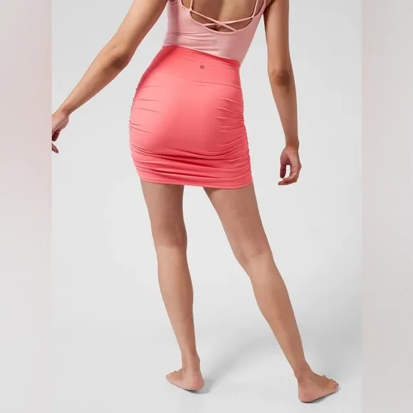 NWT Athleta Transcend SkortUltra-lightweight for a barely-there feeling.