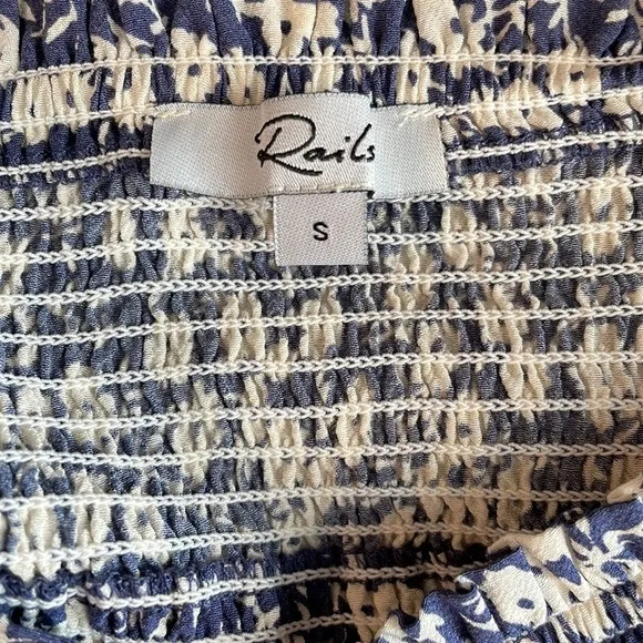 Rails Addison Skirt blue and white floral print sz small