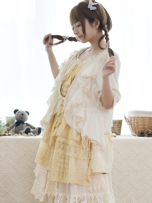 ruffled lace sleeveless top