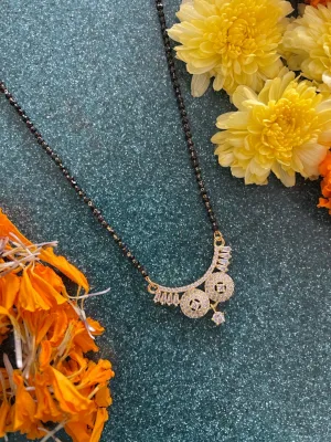 Short Mangalsutra Designs fancy gold diamond mangalsutra vati Pendant Crystal black beads chain